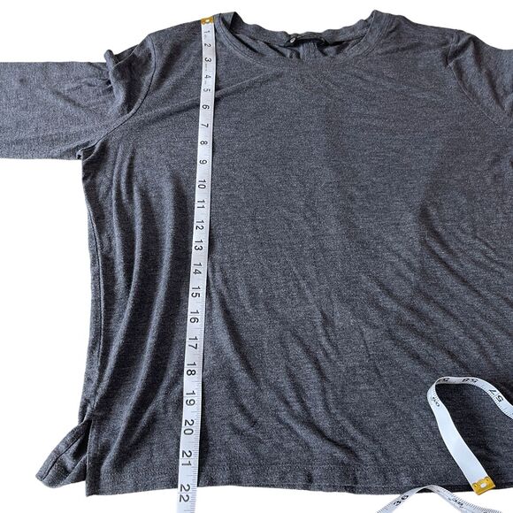 Athleta Top Womens Medium Threadlight Long Sleeve Gray Tee Stretch Modal 223948 - Picture 7 of 7